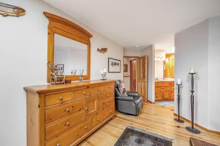 River Village - Residential