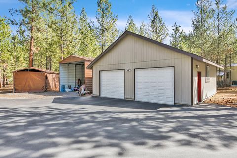 Tiny photo for 14840 Laurel Road, La Pine, OR 97739 (MLS # 220187595)