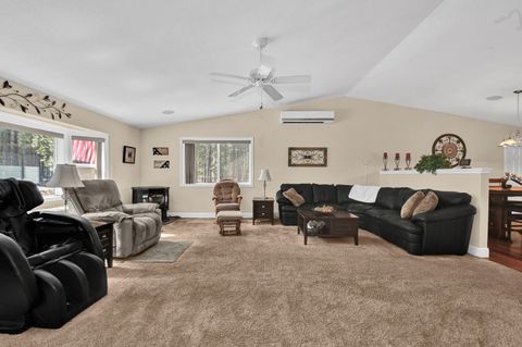 Tiny photo for 14840 Laurel Road, La Pine, OR 97739 (MLS # 220187595)