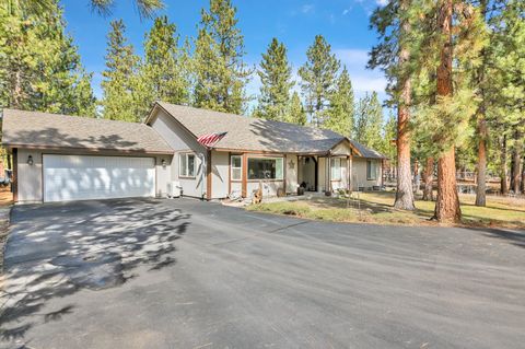 Tiny photo for 14840 Laurel Road, La Pine, OR 97739 (MLS # 220187595)