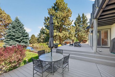 Tiny photo for 60376 Arnold Market RD, Bend, OR 97702 (MLS # 220222673)