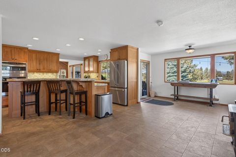 Tiny photo for 60376 Arnold Market RD, Bend, OR 97702 (MLS # 220222673)
