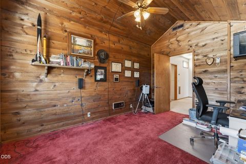 Tiny photo for 60376 Arnold Market RD, Bend, OR 97702 (MLS # 220222673)