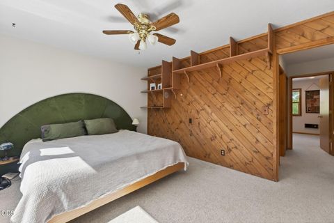 Tiny photo for 60376 Arnold Market RD, Bend, OR 97702 (MLS # 220222673)