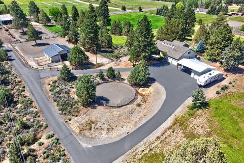 Photo of 60376 Arnold Market RD, Bend, OR 97702 (MLS # 220222673)
