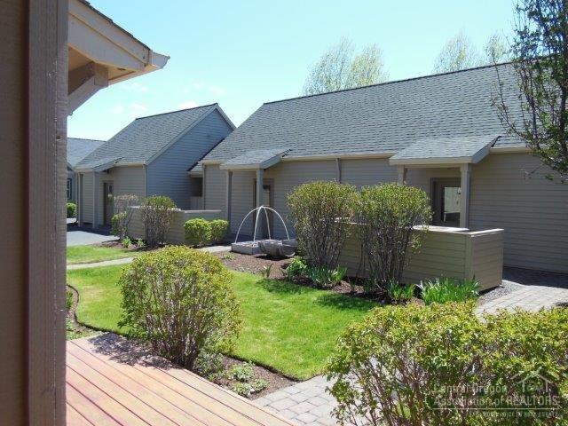 Pine Meadow Vill - Residential