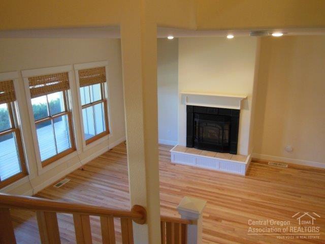 Pine Meadow Vill - Residential