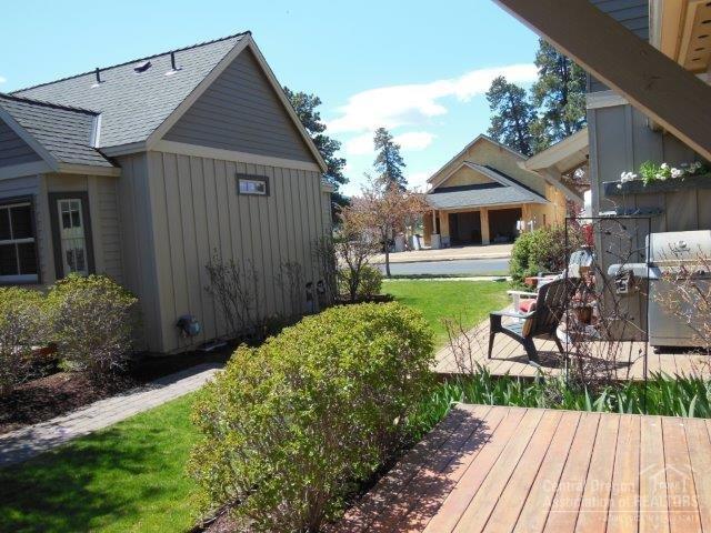 Pine Meadow Vill - Residential