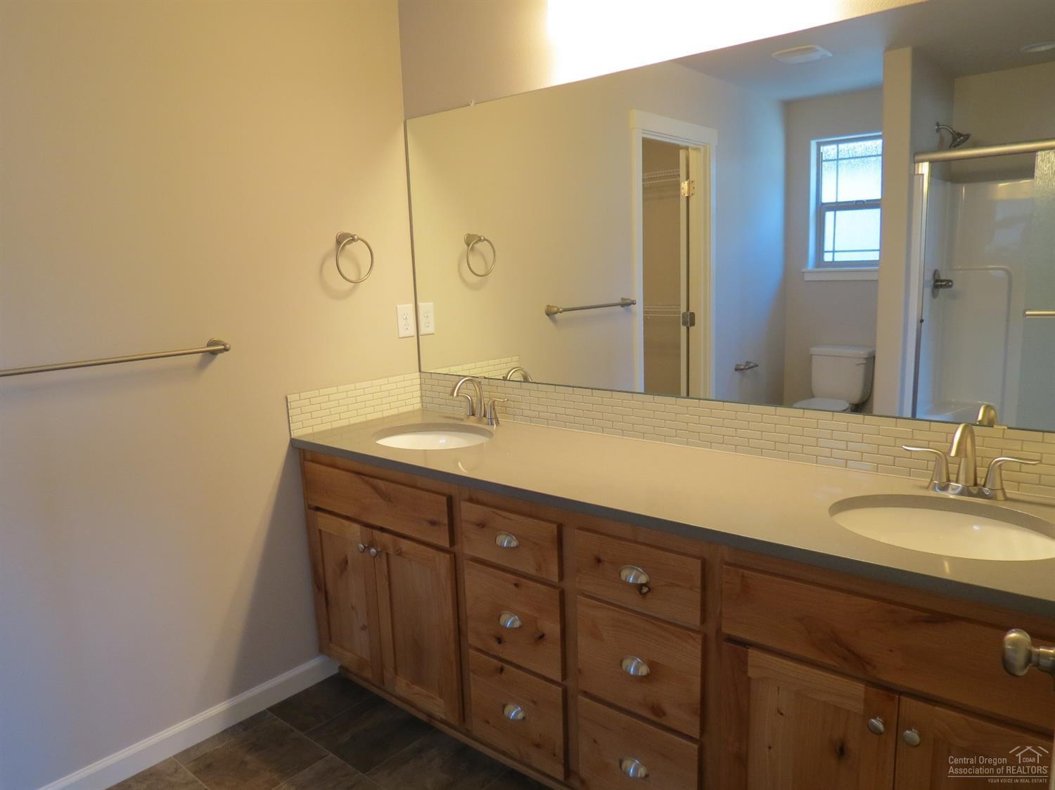 Fieldstone Crossing - Residential