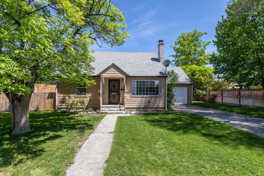 Charming single -family home provides over 1,500 sq.ft. with 3 bedrooms and 1.5 bath. This home has so much
character with arched doorways and coved ceilings. Large Open kitchen and family room with floor to ceiling
widows that lookout onto the patio. Perfect for entertaining! Two storage rooms located behind the attached
garage, greenhouse and storage shed.