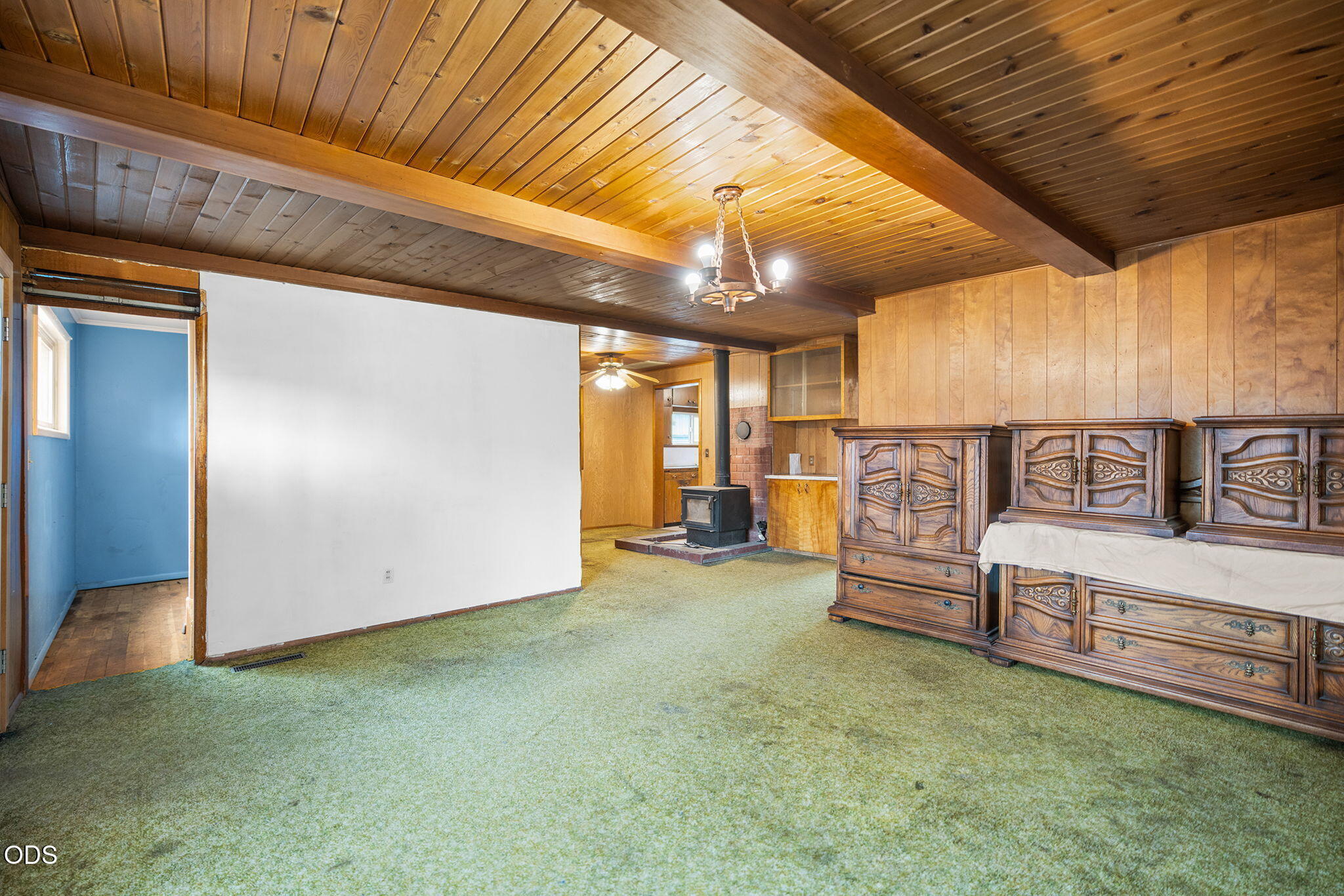 455 NE Dekalb Avenue
