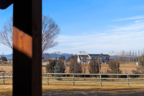 Tiny photo for 66255 White Rock Loop, Bend, OR 97703 (MLS # 220215535)