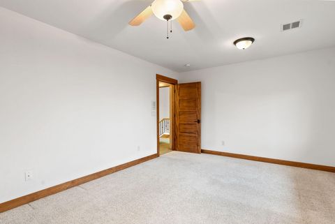 Tiny photo for 66255 White Rock Loop, Bend, OR 97703 (MLS # 220215535)