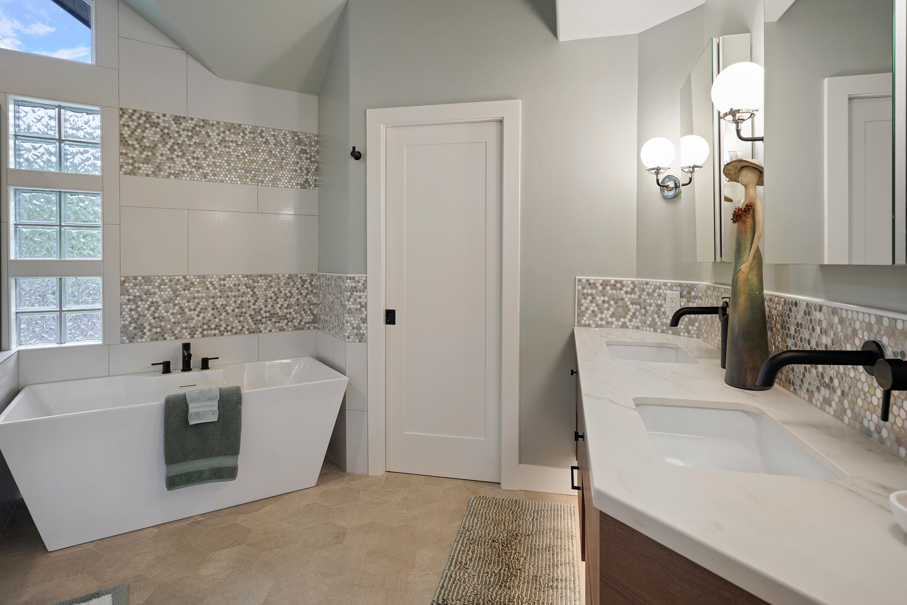 Mt Bachelor Village - Residential