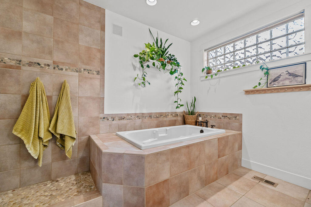 Shevlin Ridge - Residential