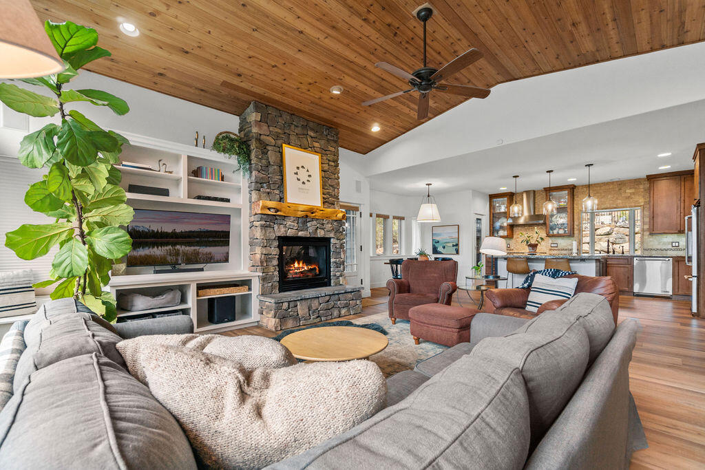 Shevlin Ridge - Residential