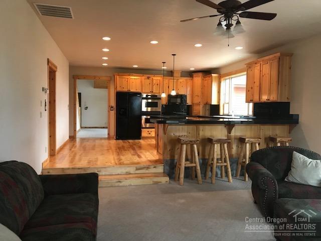 McKenzie Estates - Residential