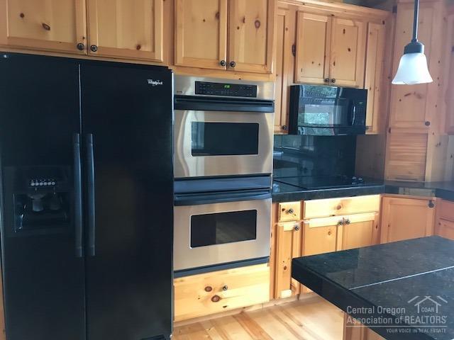 McKenzie Estates - Residential