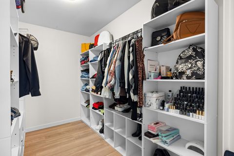 Tiny photo for 1331 NE 4th Street, Redmond, OR 97756 (MLS # 220217179)