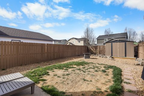 Tiny photo for 1331 NE 4th Street, Redmond, OR 97756 (MLS # 220217179)