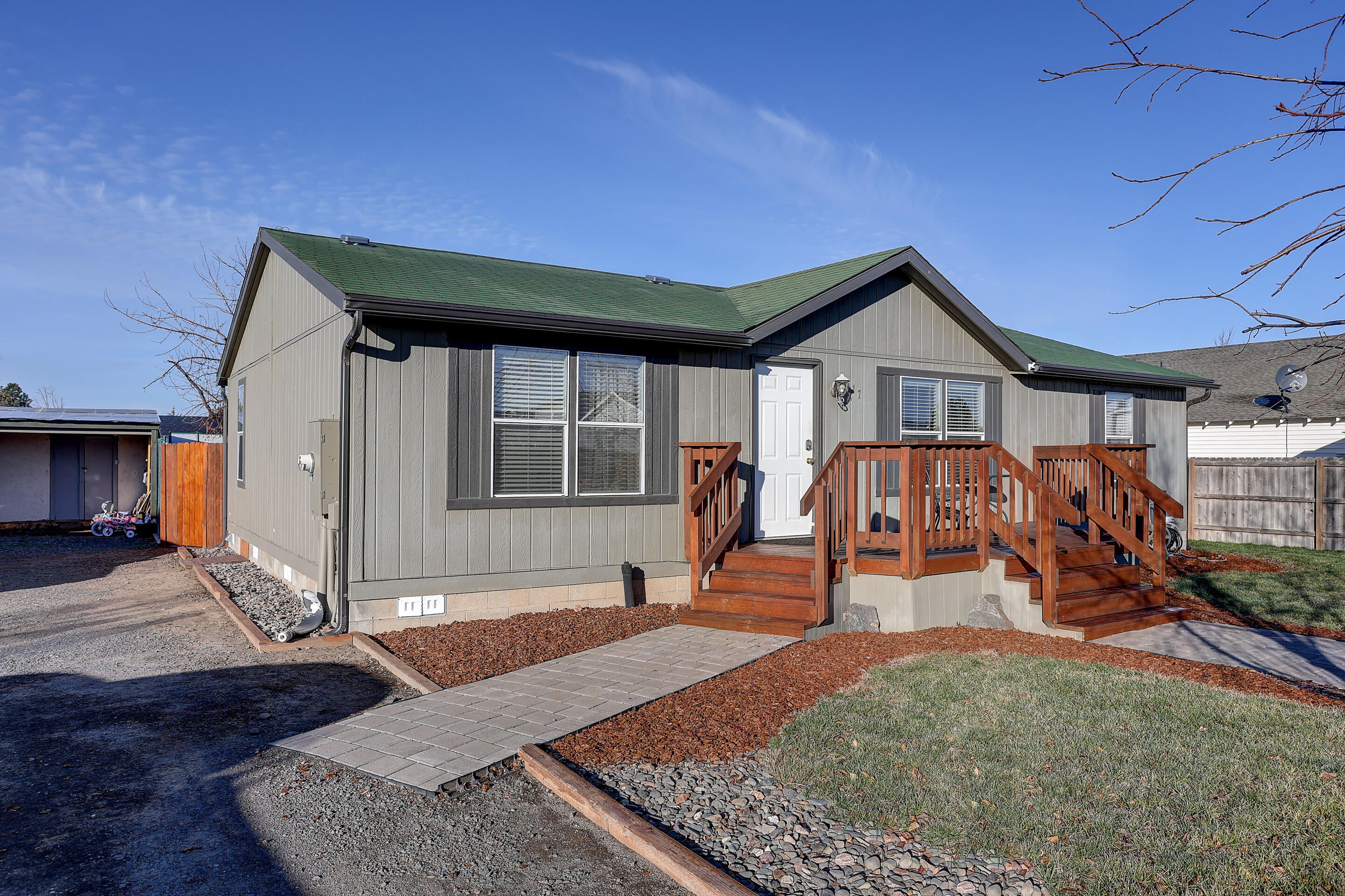 East Valley View Est - Residential