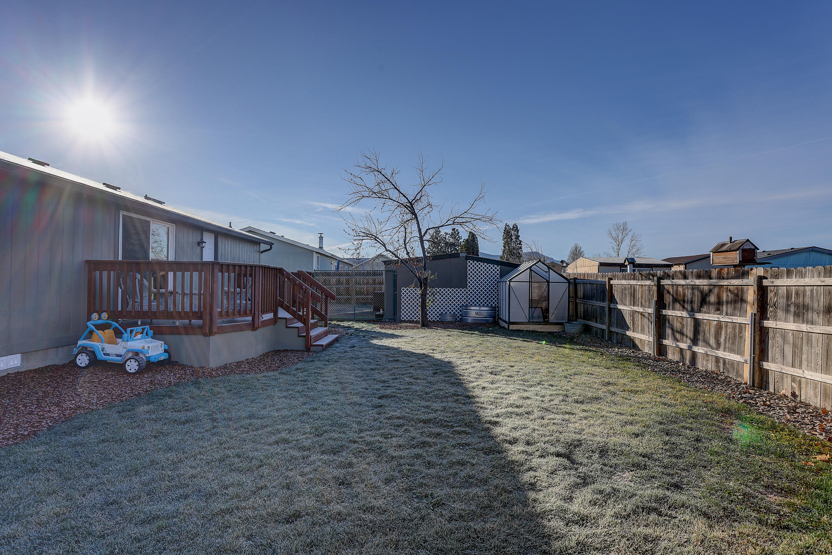 East Valley View Est - Residential