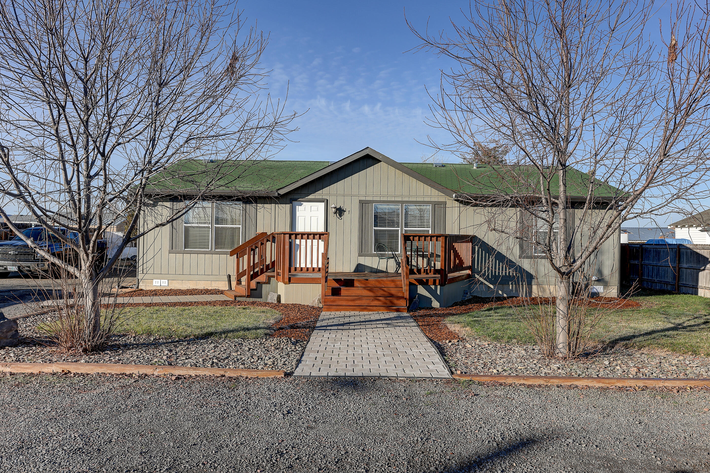 East Valley View Est - Residential