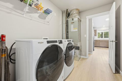 Tiny photo for 16261 Twin Drive, La Pine, OR 97739 (MLS # 220215235)