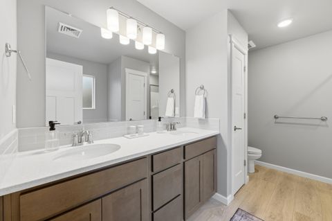 Tiny photo for 16261 Twin Drive, La Pine, OR 97739 (MLS # 220215235)