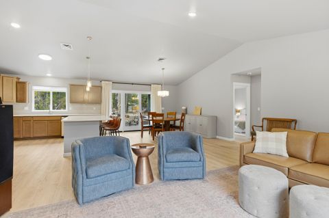 Tiny photo for 16261 Twin Drive, La Pine, OR 97739 (MLS # 220215235)