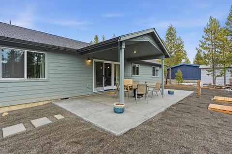 Tiny photo for 16261 Twin Drive, La Pine, OR 97739 (MLS # 220215235)