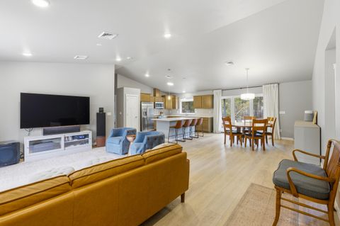 Tiny photo for 16261 Twin Drive, La Pine, OR 97739 (MLS # 220215235)