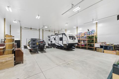 Tiny photo for 16261 Twin Drive, La Pine, OR 97739 (MLS # 220215235)