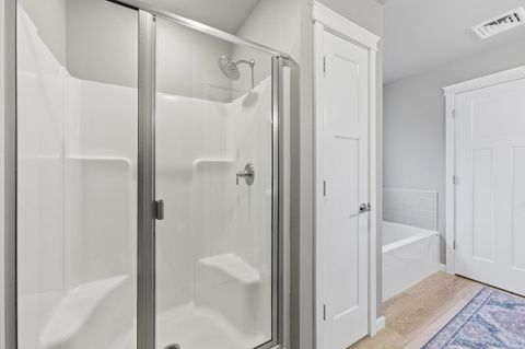 Tiny photo for 16261 Twin Drive, La Pine, OR 97739 (MLS # 220215235)