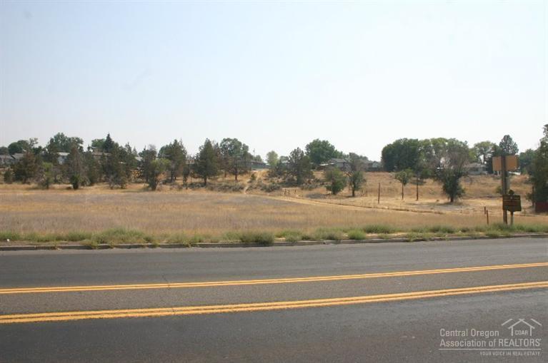 Madras - Commercial Sale