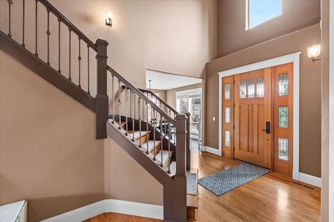 Tiny photo for 637 Oak Wood, Eagle Point, OR 97524 (MLS # 220216968)