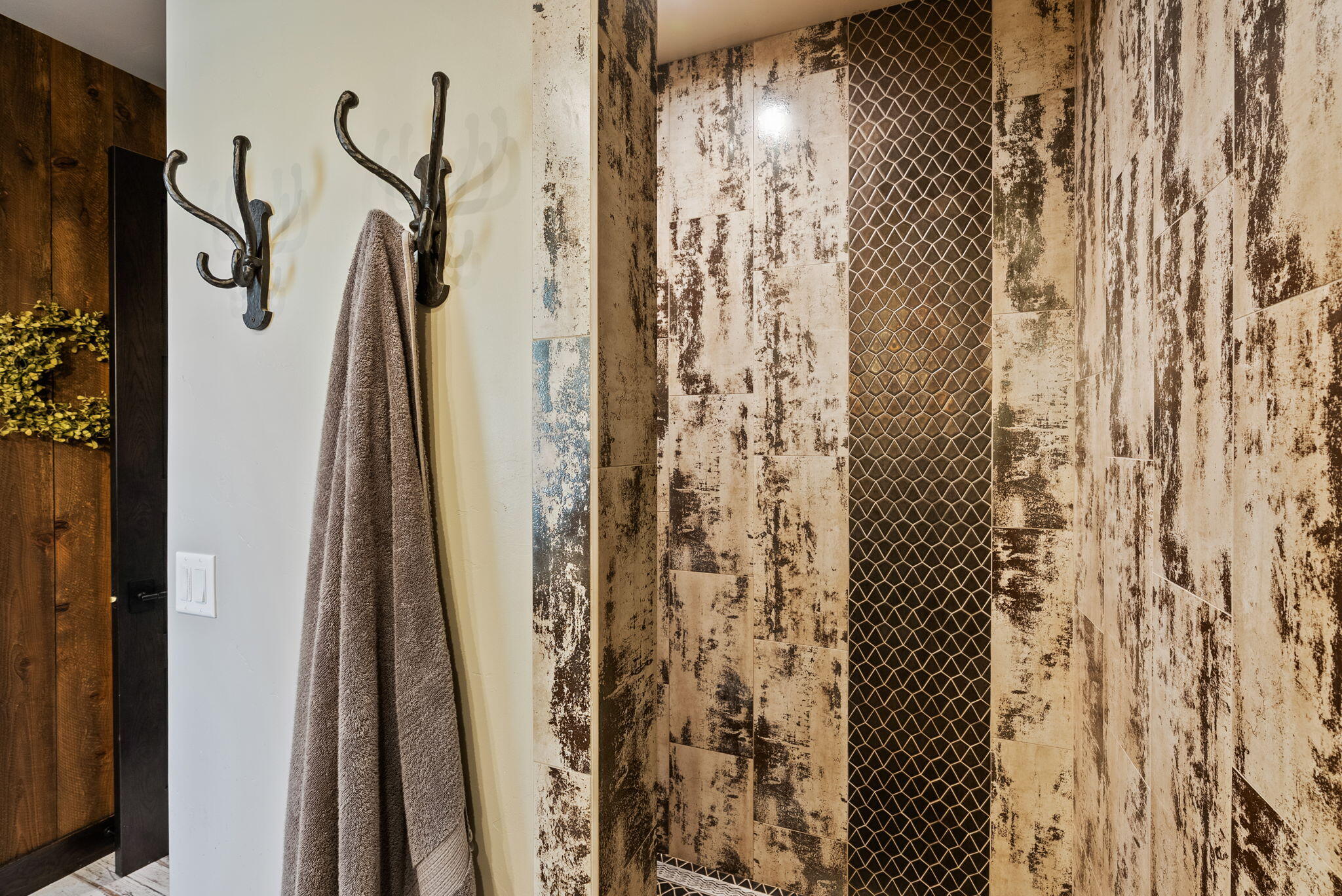 Squaw Creek Canyon - Residential