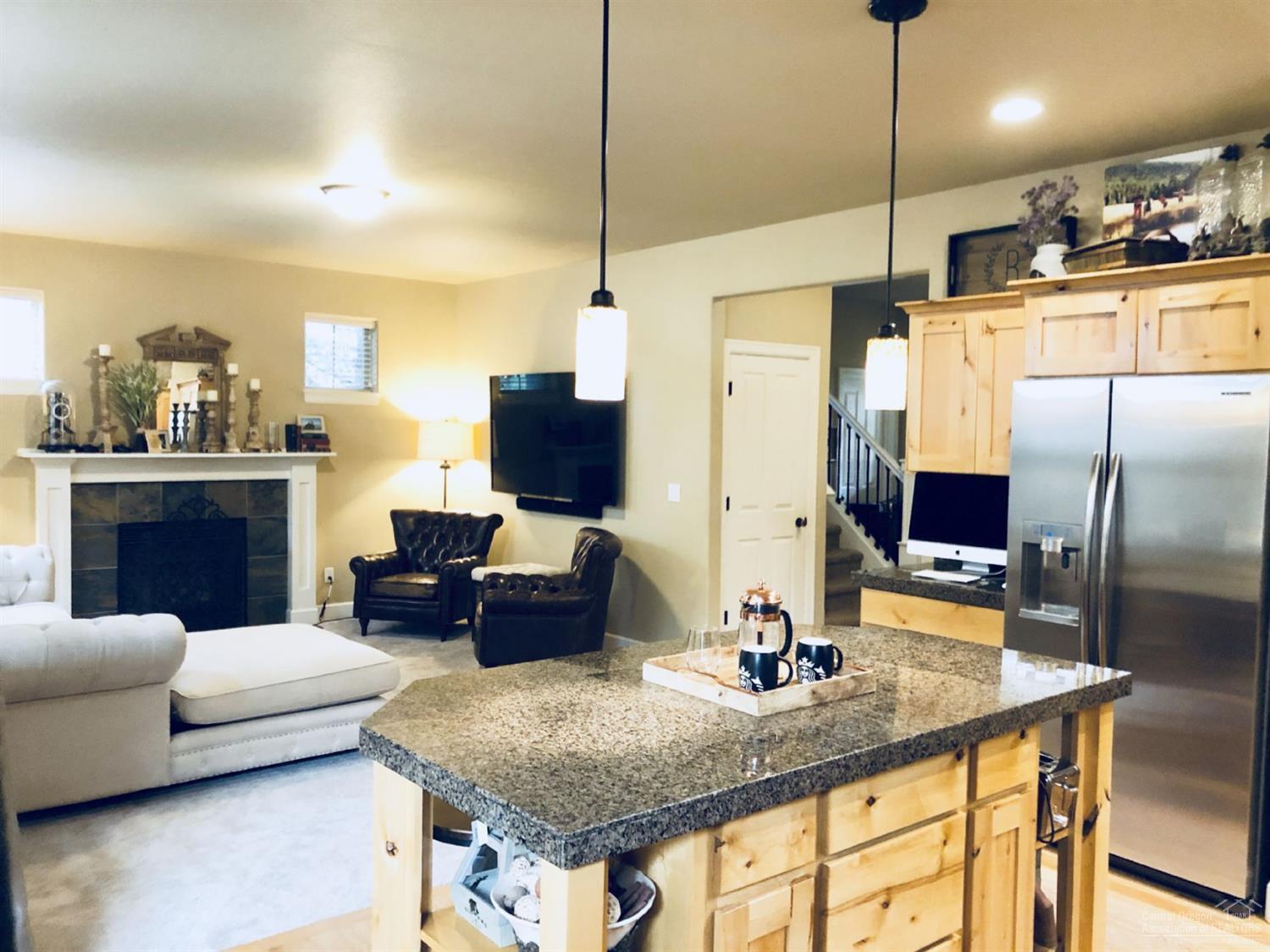 Hollygrape - Residential