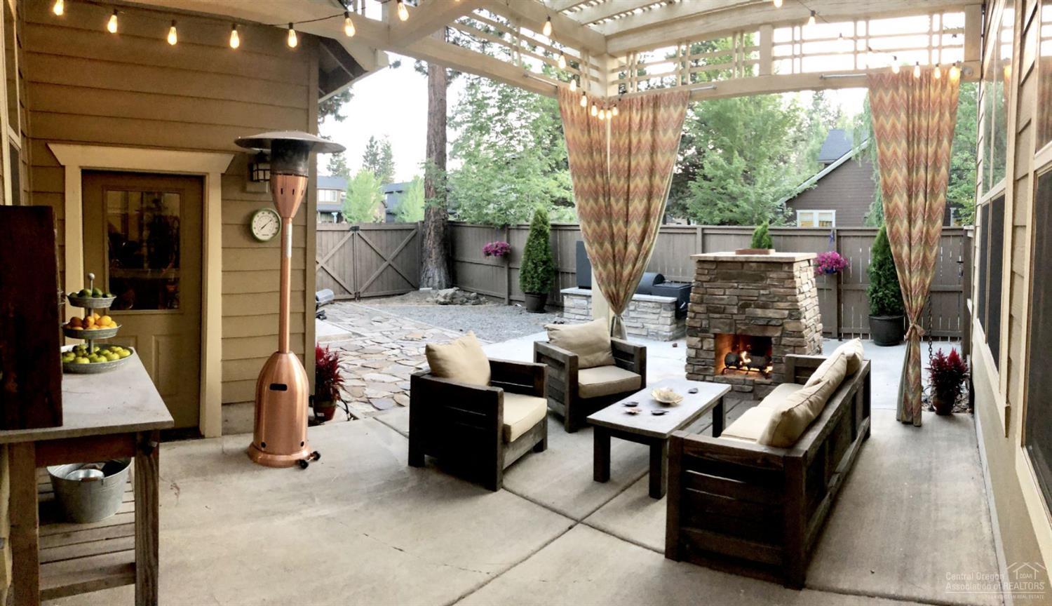 Hollygrape - Residential