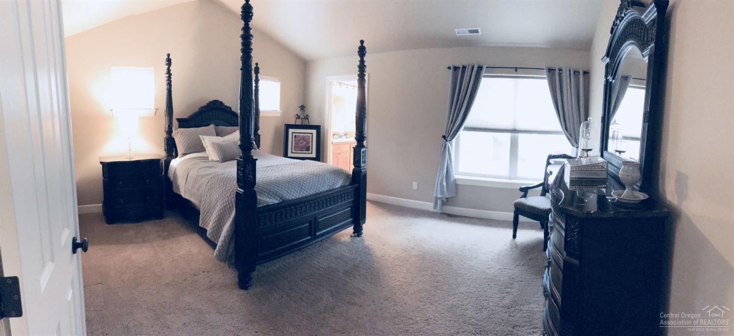 Hollygrape - Residential