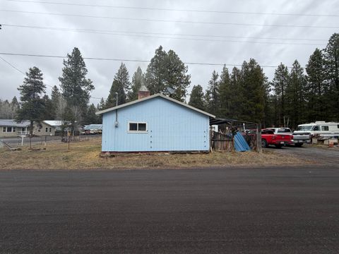 Tiny photo for 137003 Main Street, Crescent, OR 97733 (MLS # 220219906)