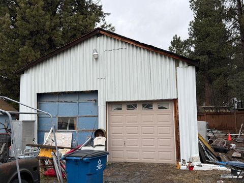 Tiny photo for 137003 Main Street, Crescent, OR 97733 (MLS # 220219906)