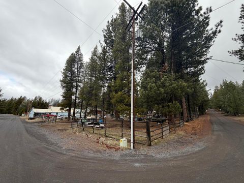 Tiny photo for 137003 Main Street, Crescent, OR 97733 (MLS # 220219906)