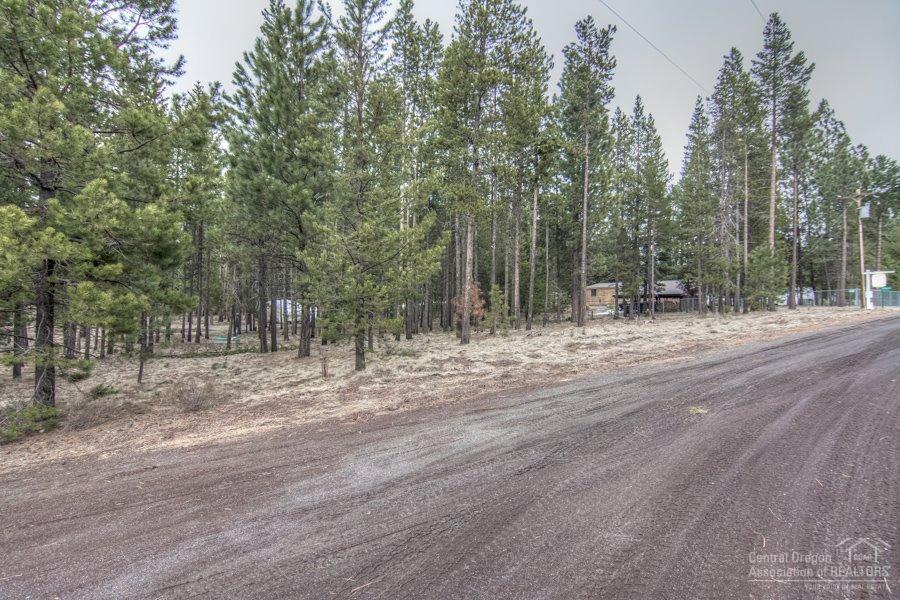 Pine River Estate - Land