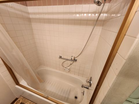 Tiny photo for 6908 Verda Vista Place, Klamath Falls, OR 97603 (MLS # 220213978)