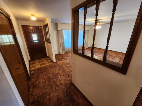 Tiny photo for 6908 Verda Vista Place, Klamath Falls, OR 97603 (MLS # 220213978)