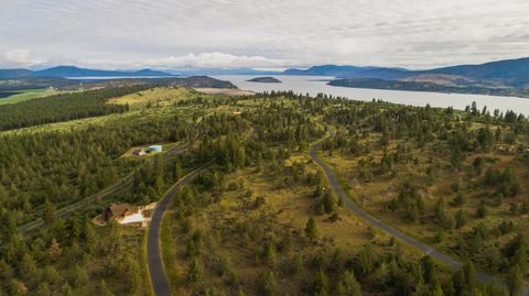 Tiny photo for 6268 Rustler Peak Way, Klamath Falls, OR 97601 (MLS # 220215652)