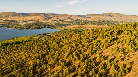 Tiny photo for 6268 Rustler Peak Way, Klamath Falls, OR 97601 (MLS # 220215652)