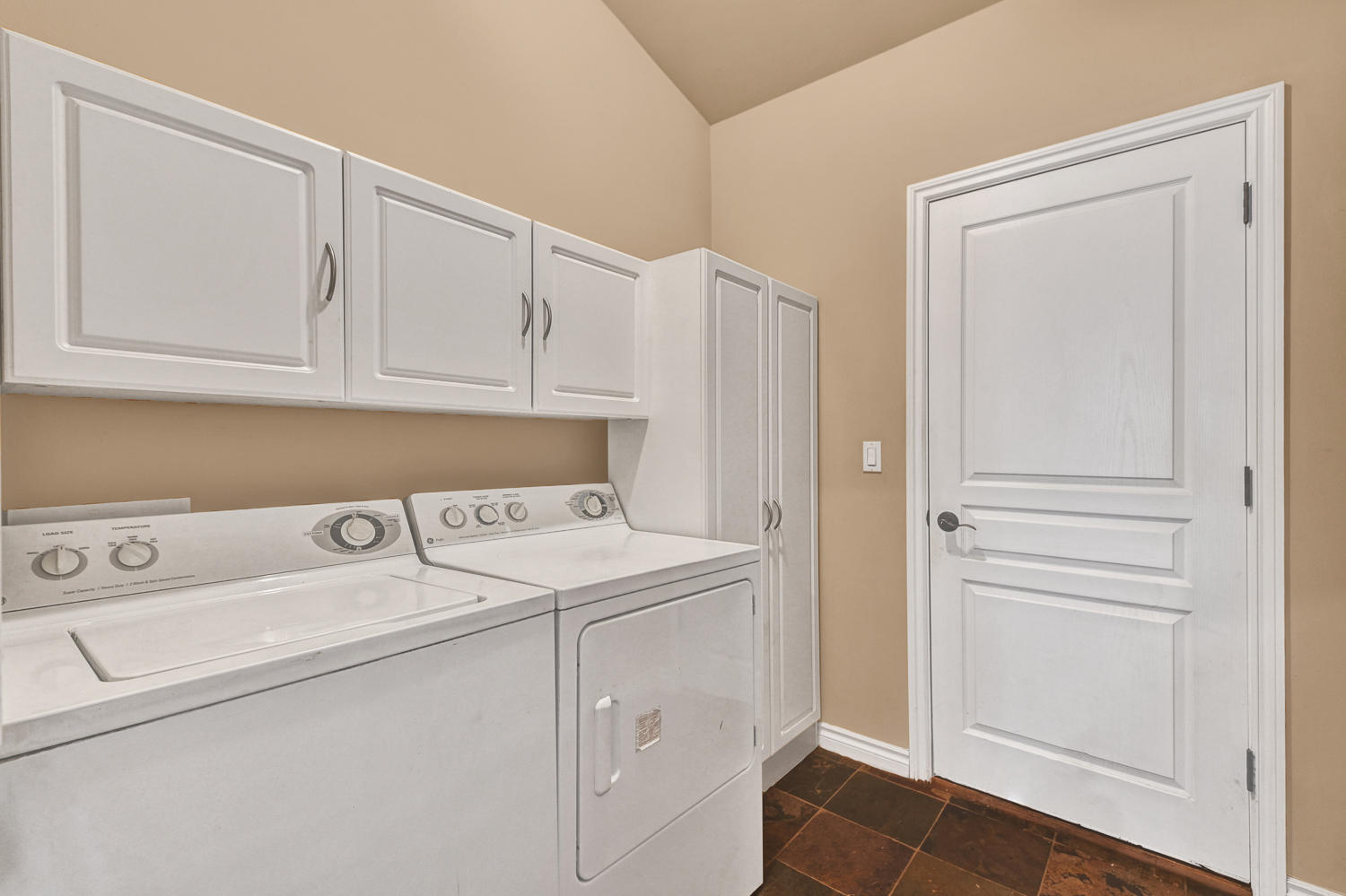 River Rim - Residential