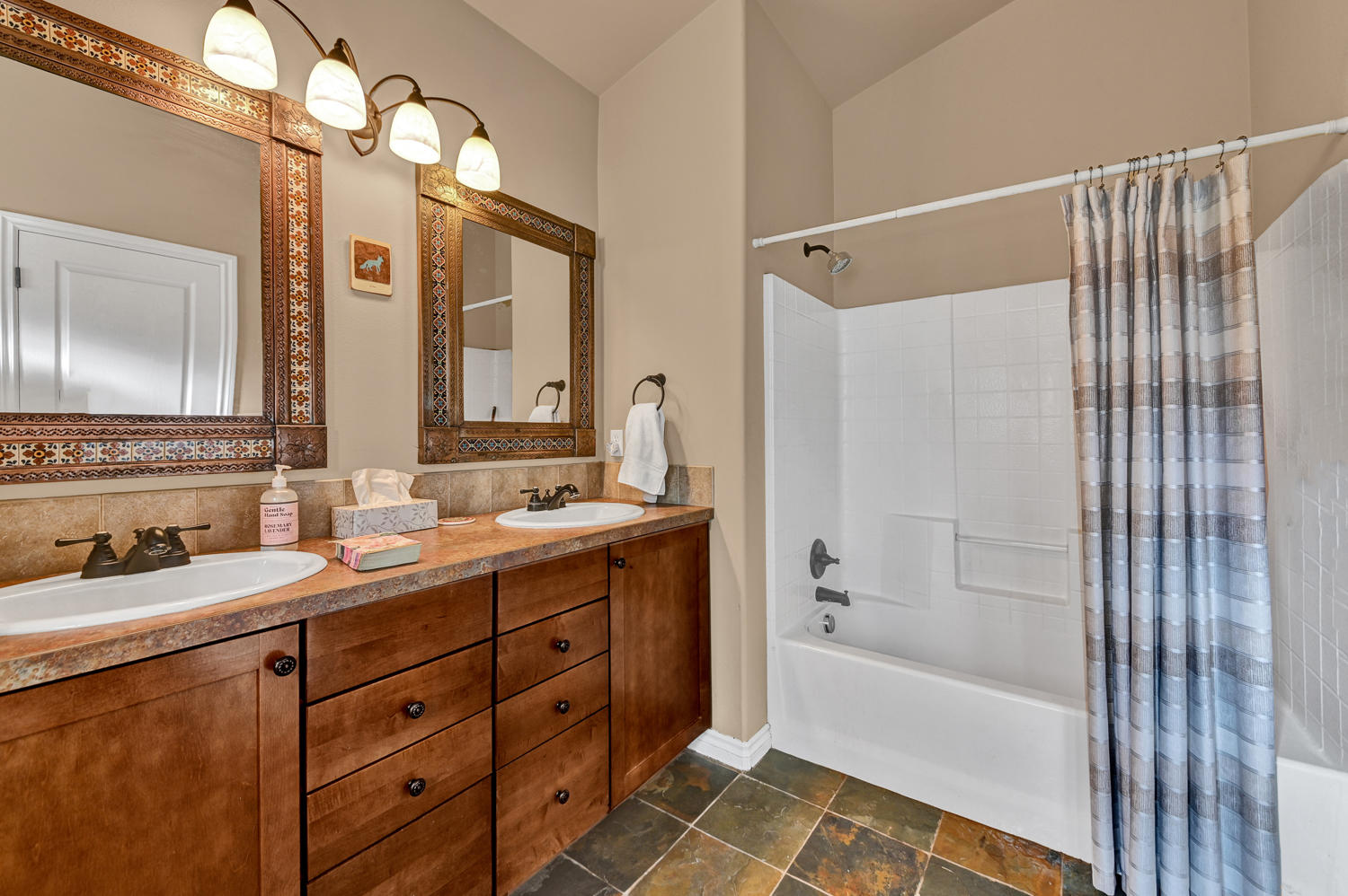 River Rim - Residential